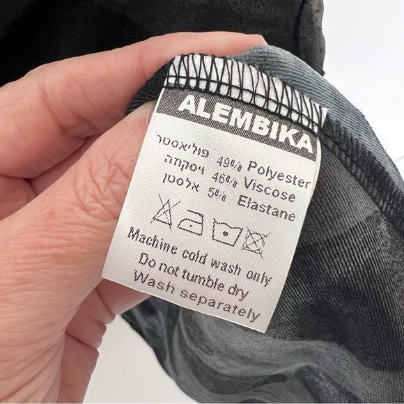 Alembika Echo Dot Asymmetrical Tunic - Picture 7 of 8